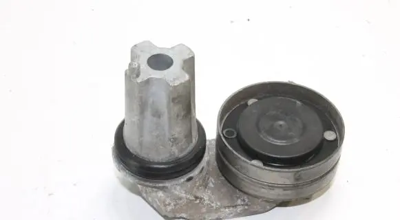 Land Rover Discovery 4 - LR4 Generator/alternator belt tensioner 9H2219A216DA
