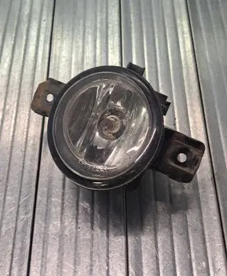 Nissan X-Trail T30 Front fog light 2615589905 89202715
