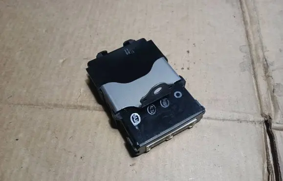 Toyota Avensis T270 Other control units/modules 8969005010 MB1028500050