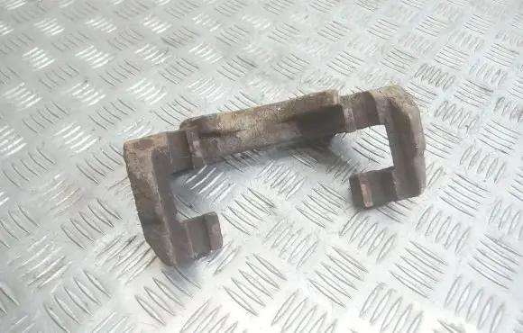 Volkswagen Transporter - Caravelle T5 Front Brake Caliper Pad/Carrier 