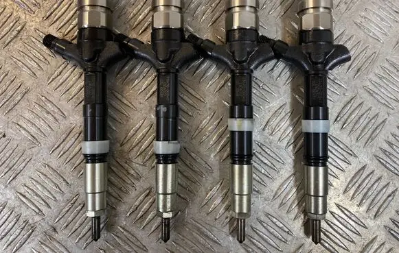 Toyota Avensis T250 Fuel injectors set 236700G040 02L00481