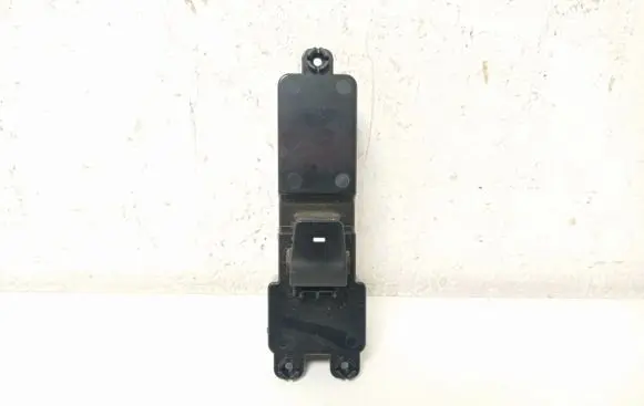 Hyundai Tucson TL Electric window control switch 93575D3121