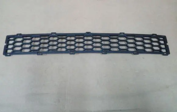 Chevrolet Captiva Front bumper lower grill