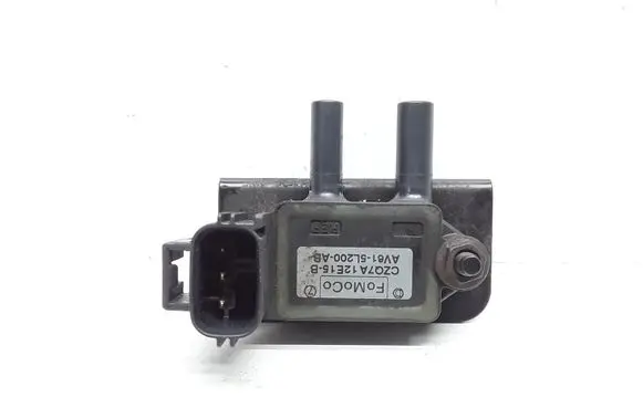 Volvo S60 Exhaust gas pressure sensor 31338578 AV615L200AB