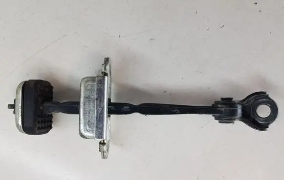 Honda CR-V Front door check strap stopper