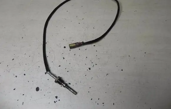 Seat Leon (5F) Rubber seal loading door 04L906088E X579