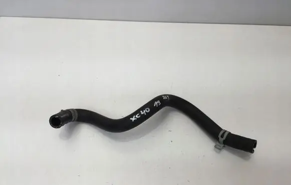 Volvo XC40 Engine coolant pipe/hose 32222089