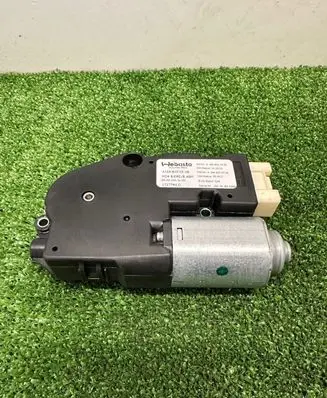 Mercedes-Benz GL X166 Sunroof motor/actuator A1669021405 A1668200208 1727746D