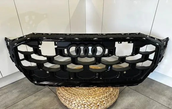 Audi Q8 Front grill 4M8853651BR 4M8853651BS 4M8853651CK