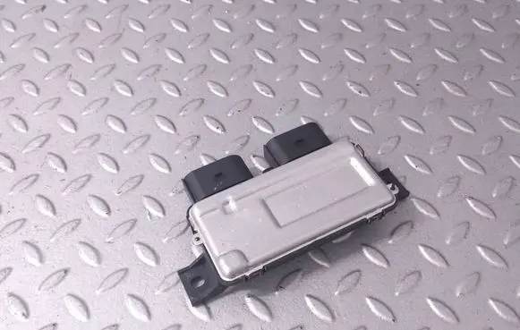 Mercedes-Benz A W177 Fuel injection pump control unit/module A0009008214 A0009015303 0009008214