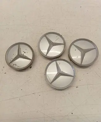 Mercedes-Benz C W203 Original wheel cap 2014010222