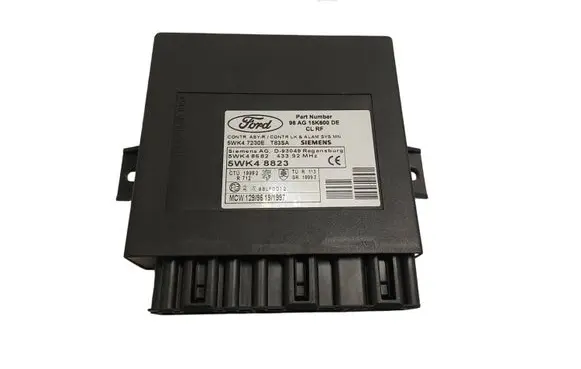 Ford Focus Comfort/convenience module 98AG15K600DE 5WK48823 5WK47230E