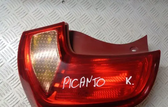 KIA Picanto Rear/tail lights 924011Y0