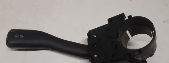 Volkswagen Golf IV Indicator stalk 8L0953513