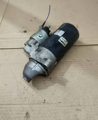 Mercedes-Benz E W212 Starter motor A6519063100 LRS02563 20030410