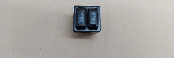 Mitsubishi Space Star Seat heating switch 
