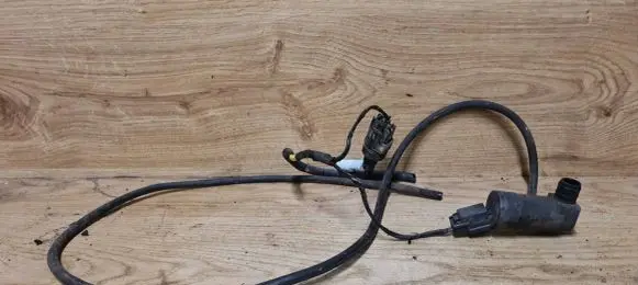 Volvo S80 Windscreen/windshield washer pump 0023935