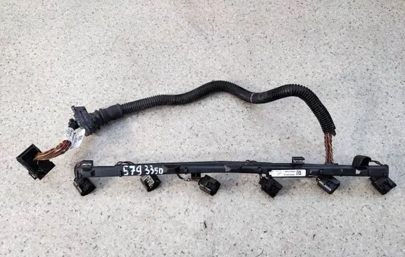 BMW 3 GT F34 Fuel injector wires 756081200AOP123 756081200