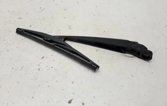Nissan Leaf I (ZE0) Rear wiper blade arm 39852