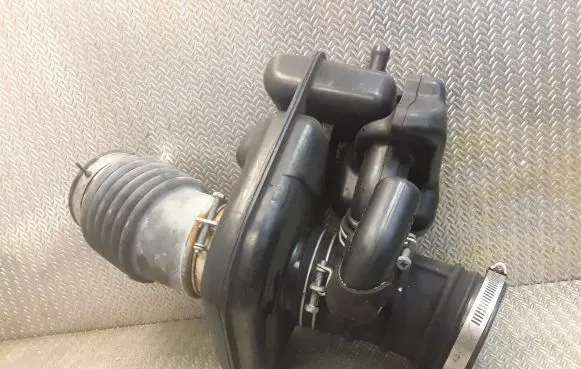 Nissan Murano Z50 Air intake hose/pipe