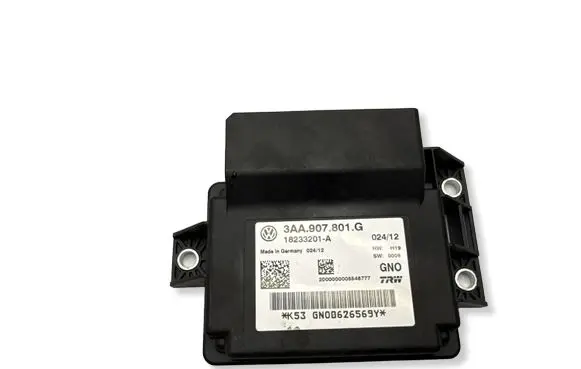 Volkswagen PASSAT CC Hand brake control module 3AA907801G
