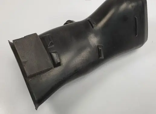 Audi TT Mk1 Air intake hose/pipe 8N0129604A