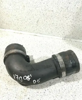 Volvo V70 Intercooler hose/pipe 30751920