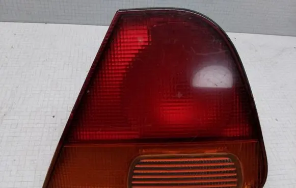 Mitsubishi Carisma Rear/tail lights MB952986 291802 51744