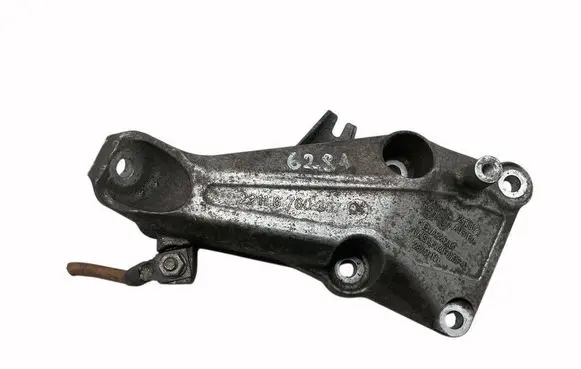 BMW 3 E90 E91 Engine mounting bracket 22116760307