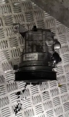 BMW 5 E60 E61 Power steering pump 61289
