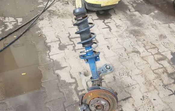 Volkswagen Polo V 6R Stub axle 