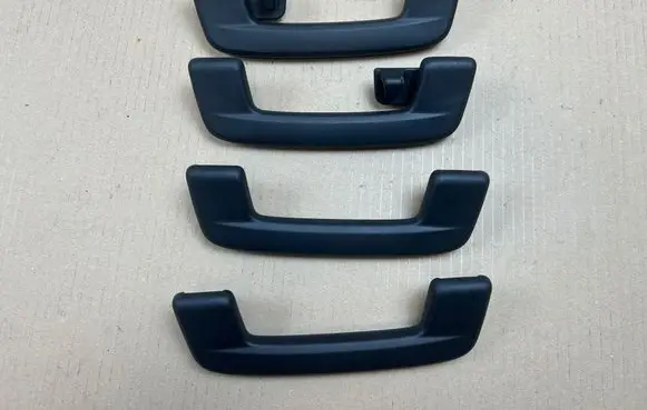 Porsche Taycan 9J1 A set of handles for the ceiling 8Y0857644 8Y0857607 8Y0857643