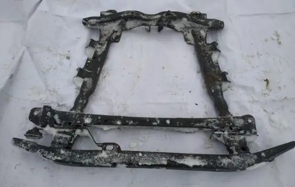 Nissan Almera Tino Front subframe