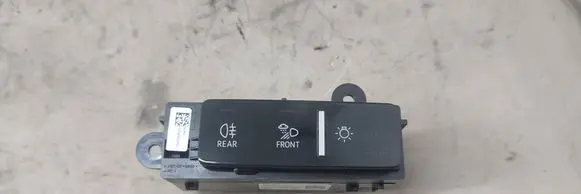 Fog light switch