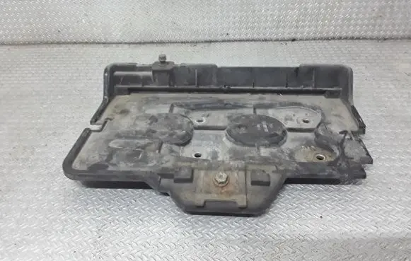 Audi A3 S3 8L Battery tray 1J0915333B