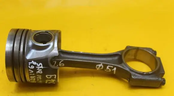 Seat Ibiza IV (6J,6P) Piston 79L74