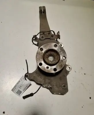 BMW 5 F10 F11 Front wheel hub