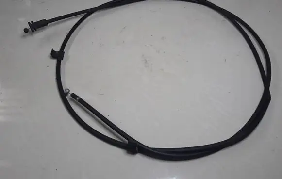 Volkswagen Golf IV Engine bonnet/hood lock release cable 
