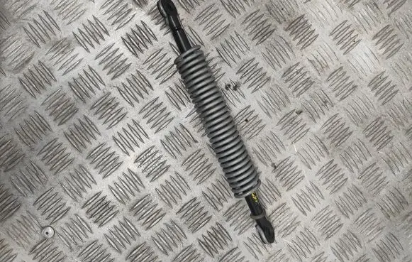 BMW 5 E60 E61 Tailgate/trunk/boot tension spring 7141490