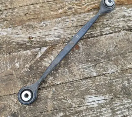 Rear control arm