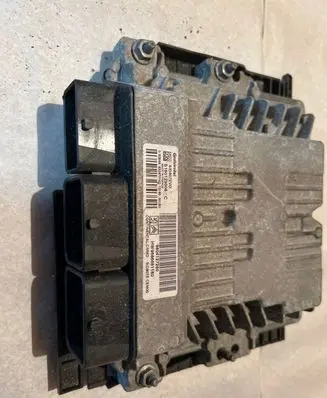 Citroen C4 II Picasso Engine control unit/module 9804127280 S180123008