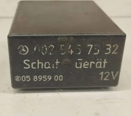 Mercedes-Benz 190 W201 Other relay 0025457332
