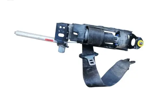 Volvo V50 Front seatbelt 6008892