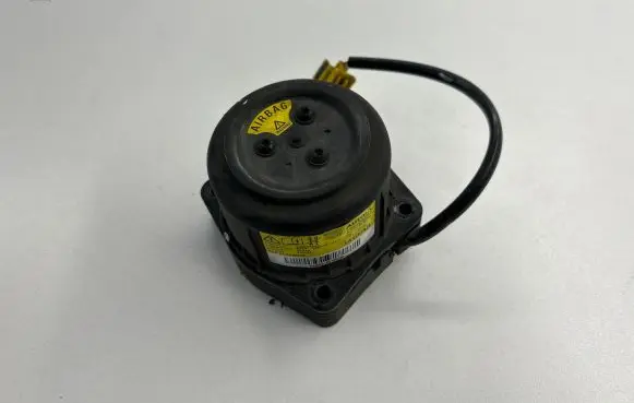 Jaguar XF X250 Pedestrian airbag 8X2316E600AC 608803200