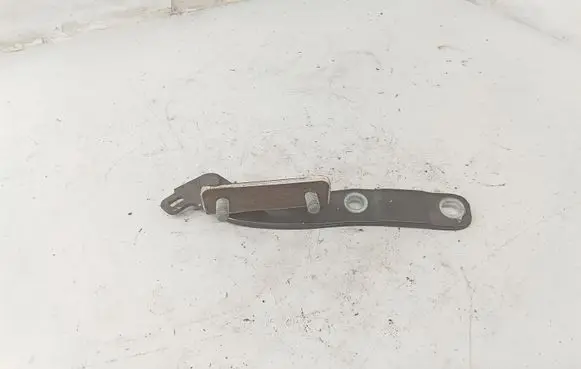 Honda FR-V Tailgate/trunk/boot hinge