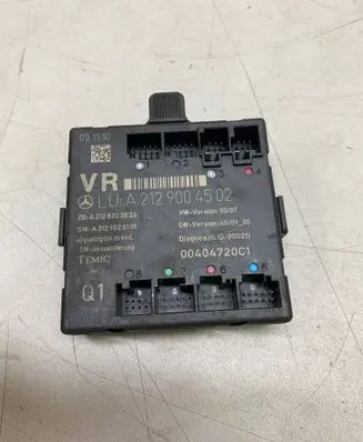 Mercedes-Benz E W212 Door control unit/module A2129004502 A2128203826 A2129028101