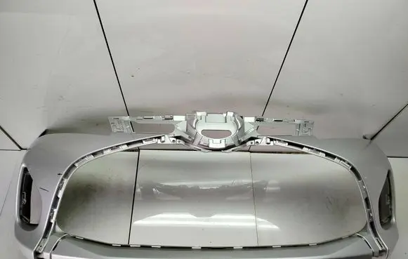 Toyota Yaris Front bumper 521190D660