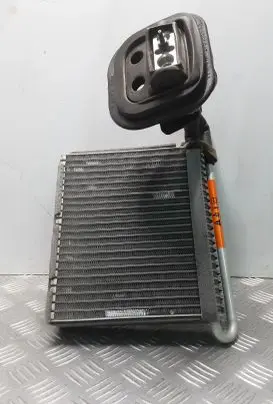Air conditioning (A/C) radiator (interior)