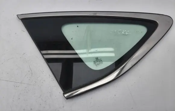 Honda CR-V Rear side window