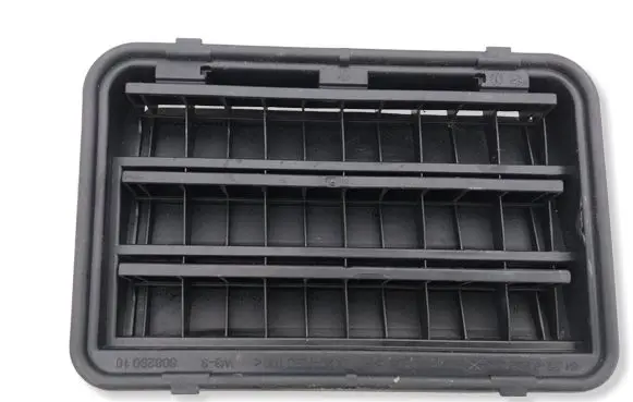 BMW 6 F12 F13 Quarter panel pressure vent 6962293